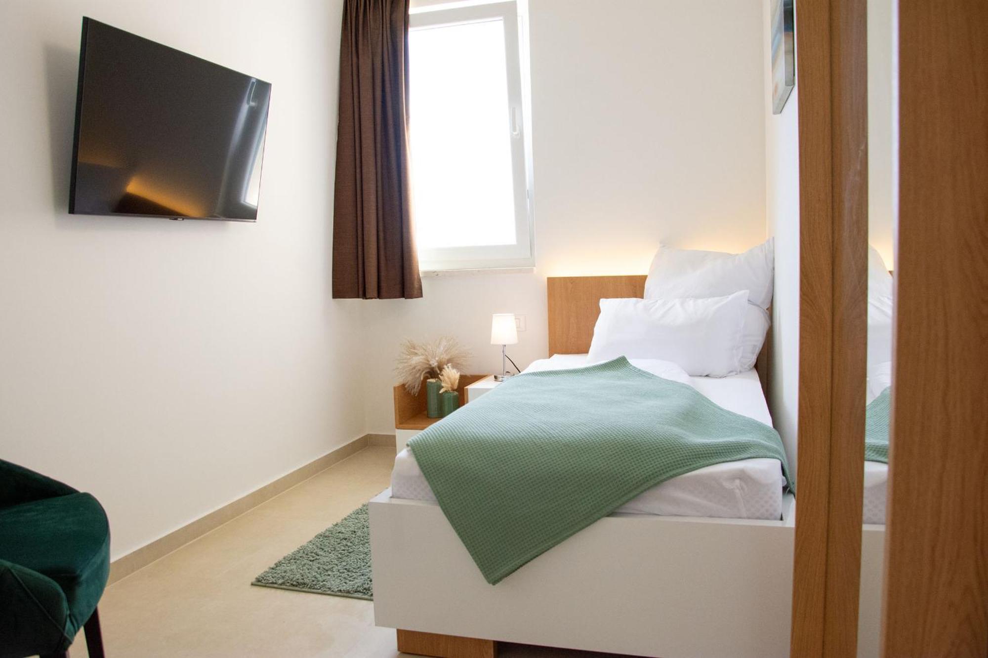 לוקבה Joell Apartments מראה חיצוני תמונה